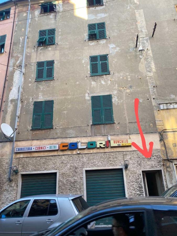 Una Stanza In Un Appartamento Génova Exterior foto
